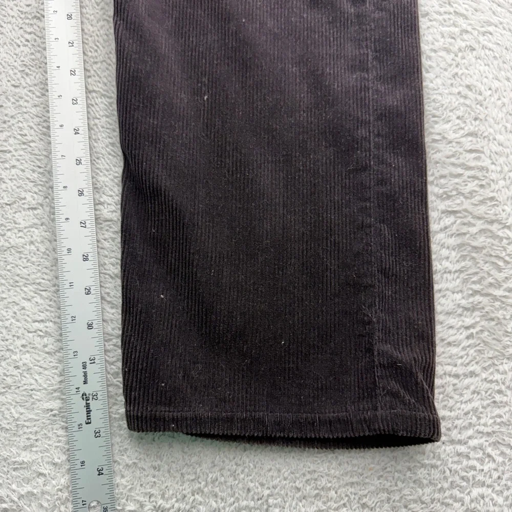 Vintage Levis 565 Loose Fit Wide Leg Corduroy Pants Brown 32x34 Made in USA 90s